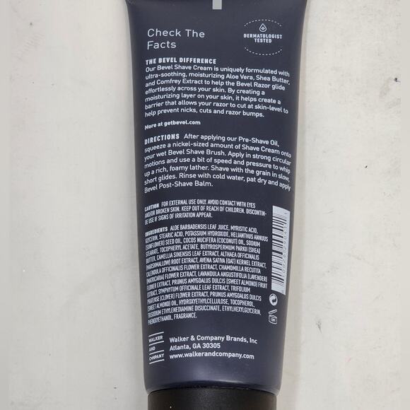 Bevel Shave Men's Shave Cream Ultra Moisturizing Aloe Vera Shea Butter New 4 oz. - Picture 3 of 6